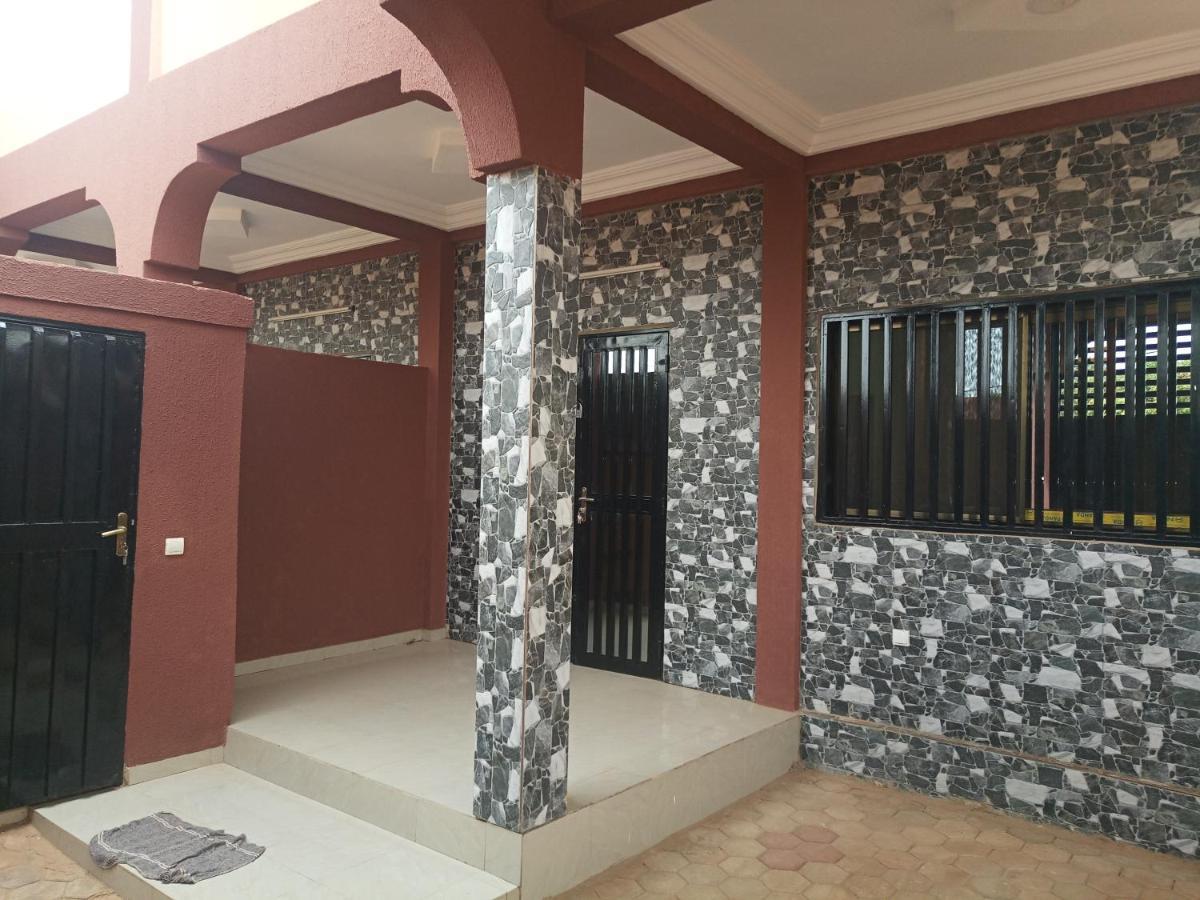 Residence Lynda Prestige Ouagadougou Exteriér fotografie